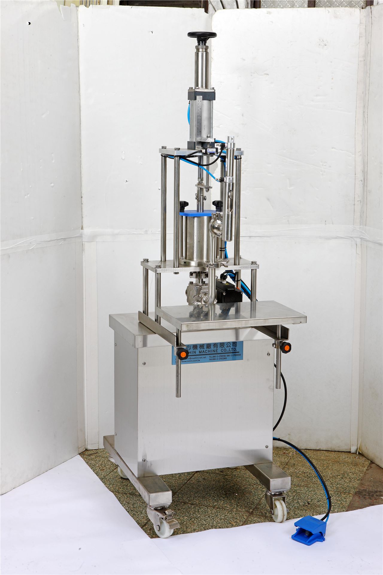 Semi-Automatic Filling Machine